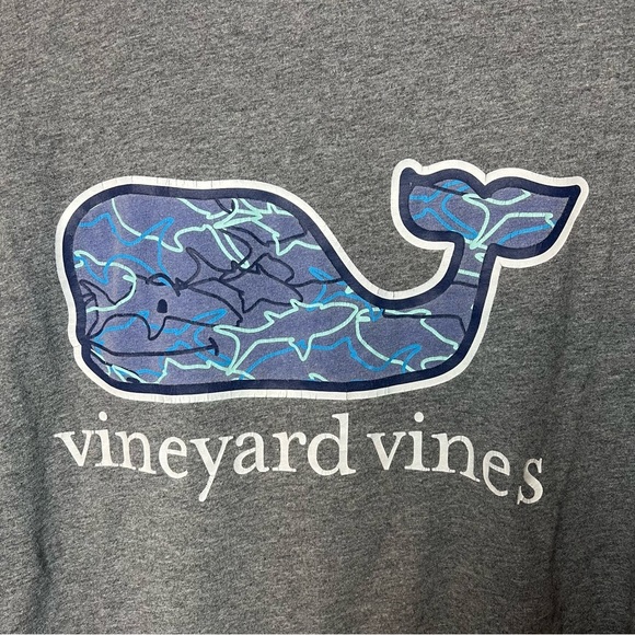 Vineyard Vines T-Shirt Men’s L Gray One Pocket Short Sleeve Tee Whale Logo Shirt - Picture 1 of 7